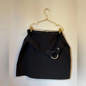 Cache Black mini short Skirt with silver belt size 8